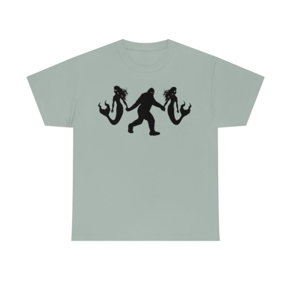 CRYPTID THREESOME - Image 37